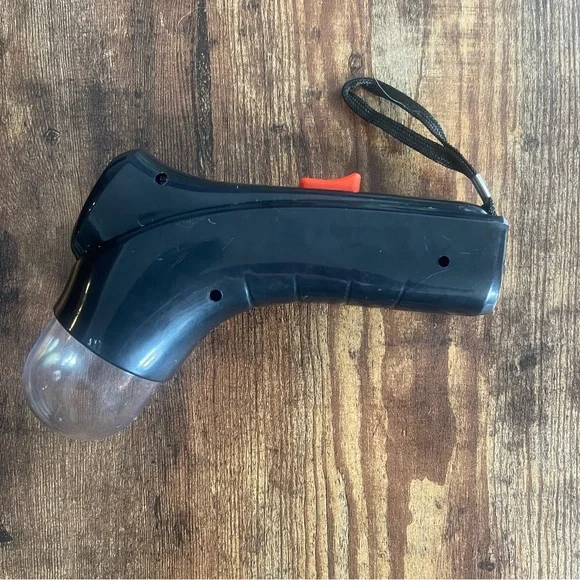 Black Kibble Launcher - Picture 5 of 8